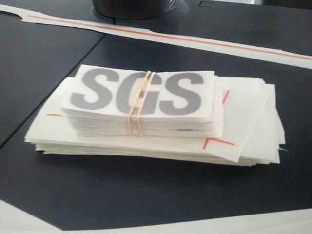 sigla autocolant cuterat