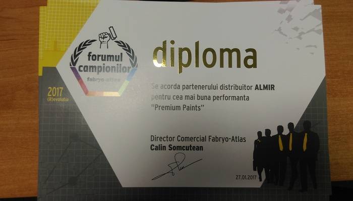 diplome pentru premiere cu text auriu